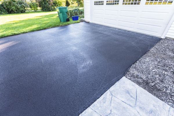Pavement Sealcoating in Slidell