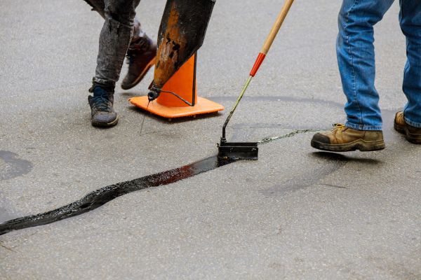 Parking Lot Crack Sealing in Slidell